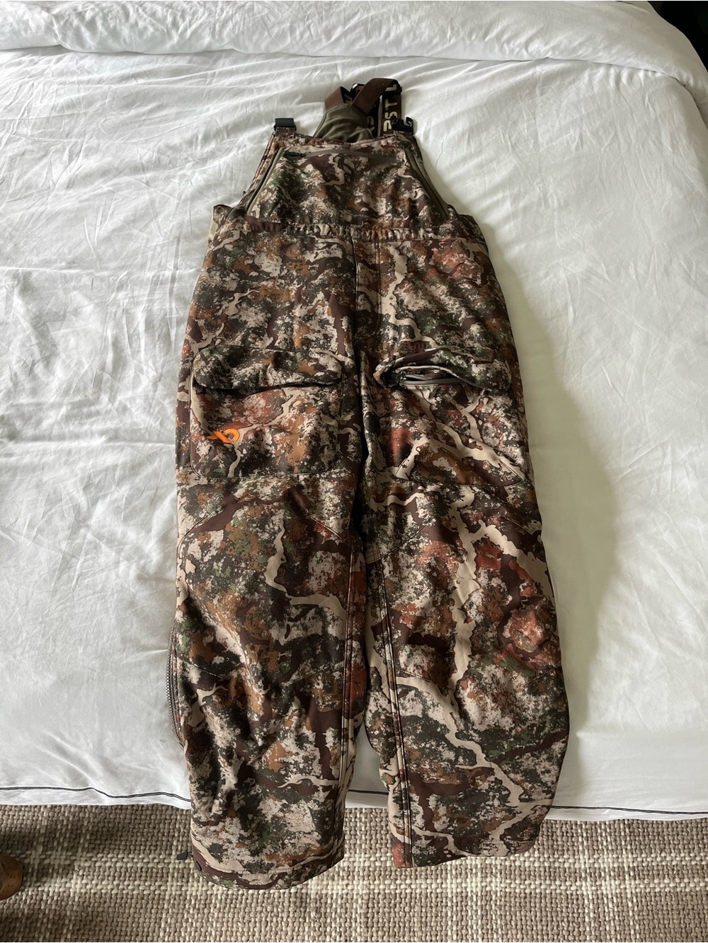 First Lite Solitude Bibs. Size L